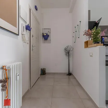 Guesthost - San Donato Nest - Cozy By Parco Don Bosco Apartmán *