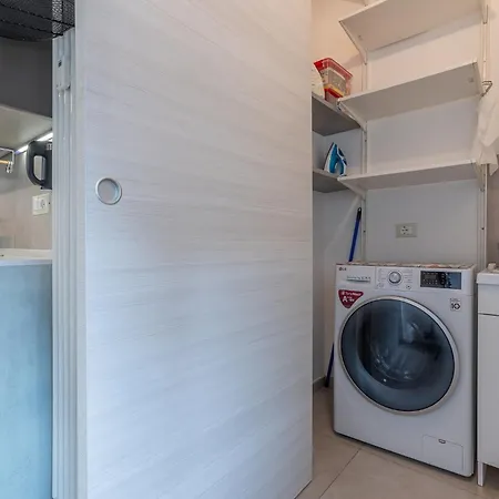 Guesthost - San Donato Nest - Cozy By Parco Don Bosco