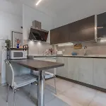 Guesthost - San Donato Nest - Cozy By Parco Don Bosco