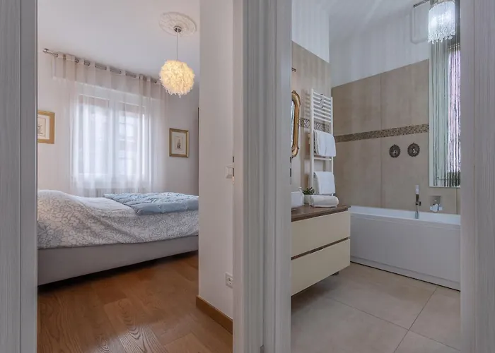 아파트 Guesthost - San Donato Nest - Cozy By Parco Don Bosco *