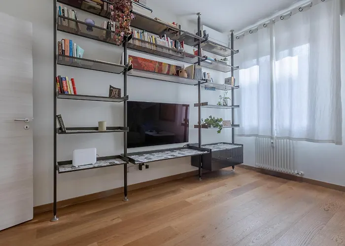 Guesthost - San Donato Nest - Cozy By Parco Don Bosco 아파트