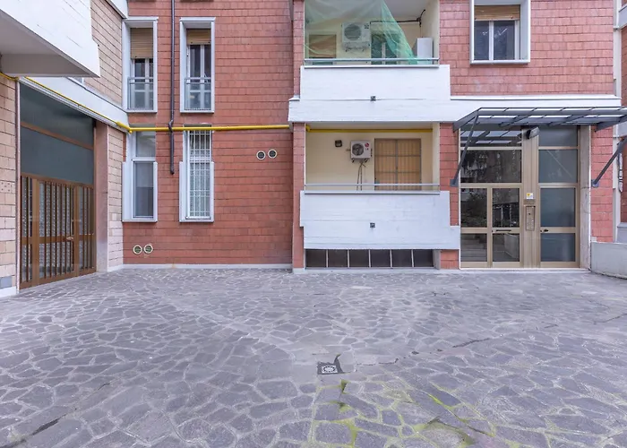 Guesthost - San Donato Nest - Cozy By Parco Don Bosco * 볼로냐