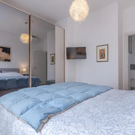 Guesthost - San Donato Nest - Cozy By Parco Don Bosco Apartmán